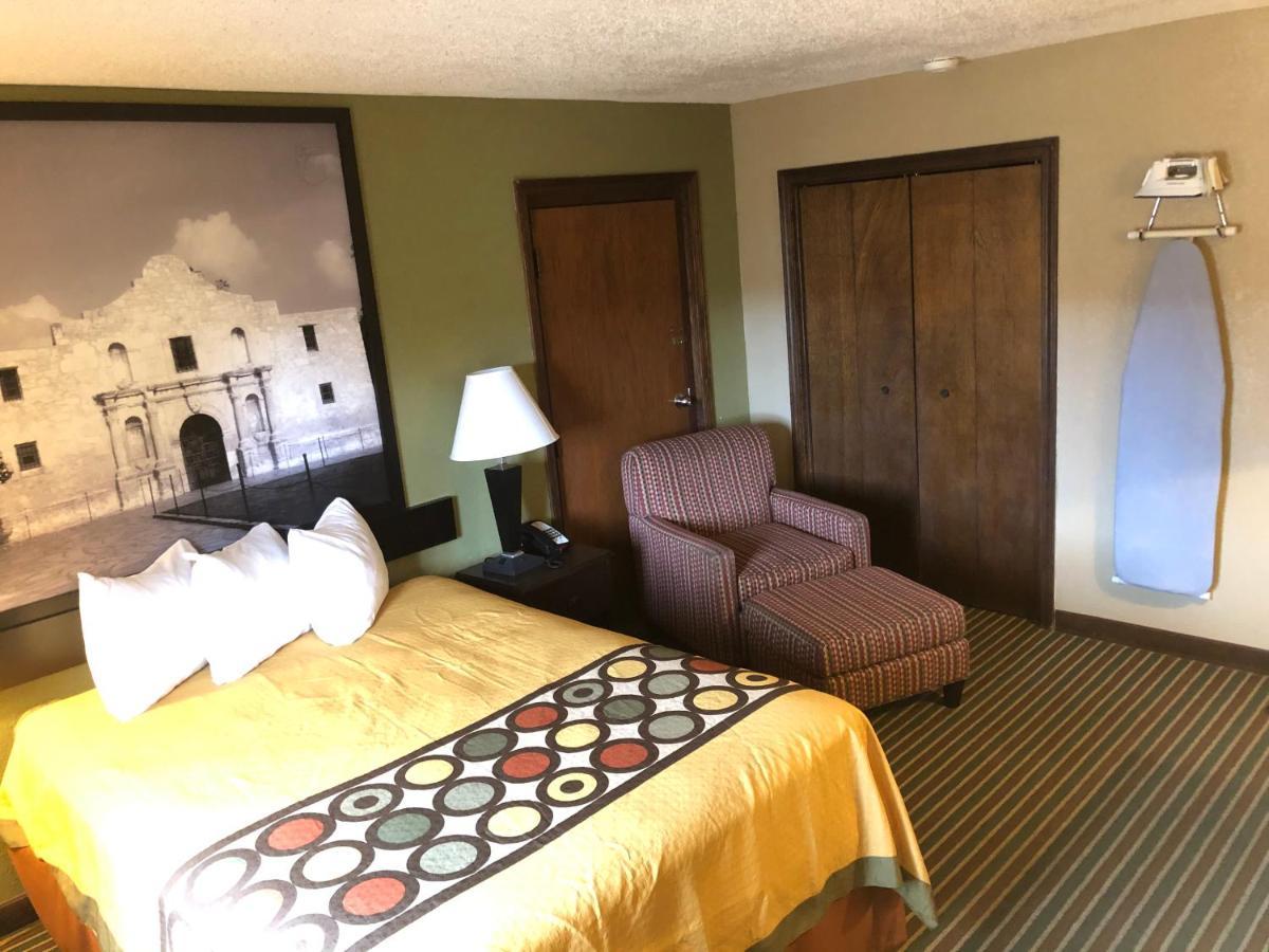 Motel Super 8 By Wyndham Harrison Ar Exterior foto